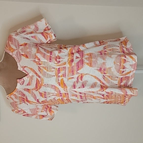 Chico's V-Neck, Single Pocket Tee. White with Pinks and Oranges, EUC, NO SIZE - Picture 1 of 9